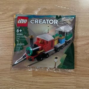 LEGO 30584 Creator Winter Holiday Train Polybag Set Christmas VIP NEW in Hand